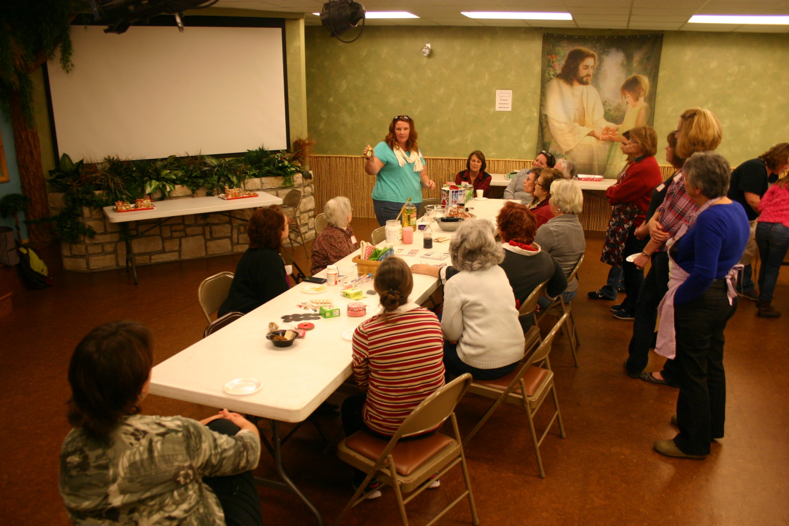 2015-12-11 Inspired Sisters of Zions Church of Hamburg - Be Social Let's Make Decorated Cookies and Sugar Scrub