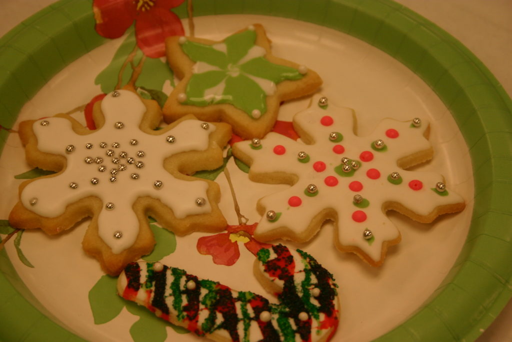 2015-12-11 Inspired Sisters of Zions Church of Hamburg - Be Social Let's Make Decorated Cookies and Sugar Scrub